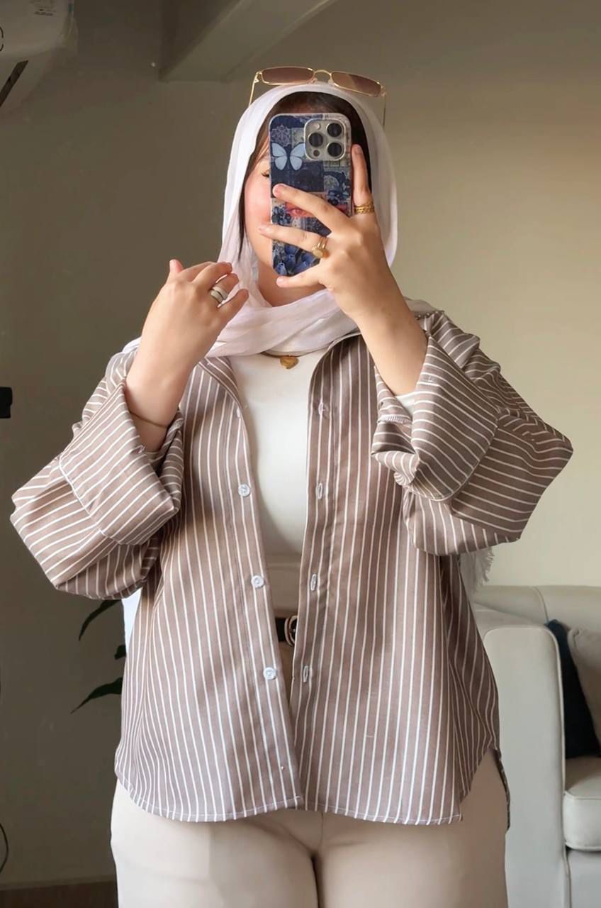 Stripped shirt كم مقلوب